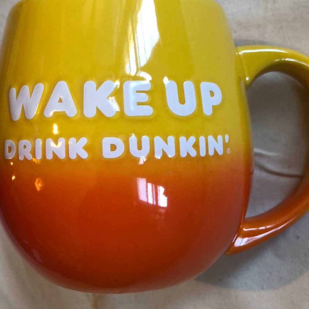 Wake Up Drink Dunkin’ Be Awesome Orange Yellow Candy Corn Colored Mug DD